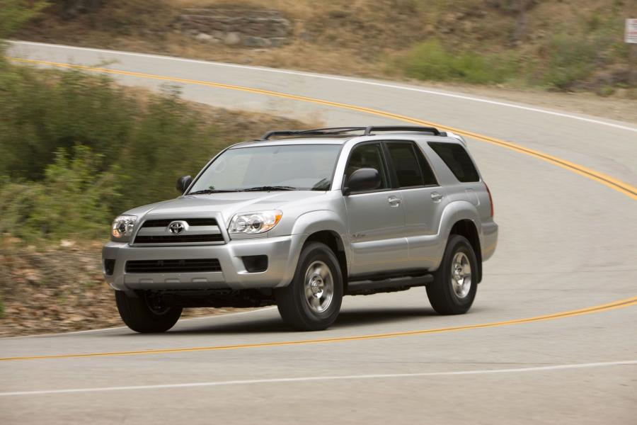  Toyota 4Runner 2006 года  (фото 47 из 50)